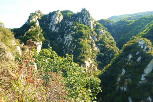 天池峡谷拓展培训基地